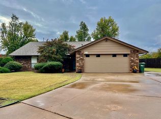 1411 Sonata Cir, Enid, OK 73703
