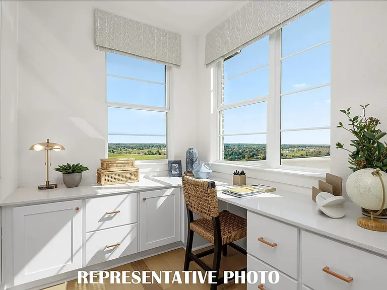 855 Lennox Dr — Photo 43