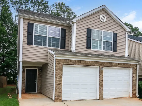 7423 Garnet Dr, Jonesboro, GA 30236