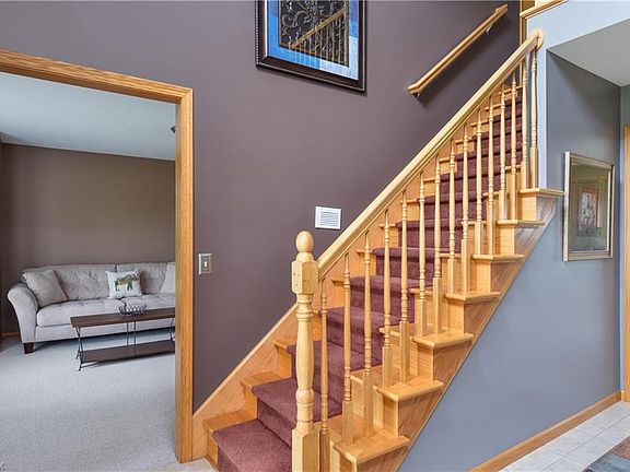 5th image of 7690 Pleasant Valley Ct