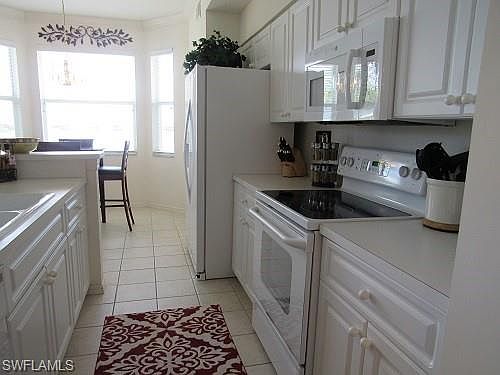 5th image of 10371 Butterfly Palm Dr APT 833