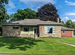 12 Beech St, Mountain Top, PA 18707