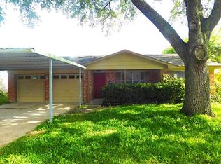 813 N Kaufman Dr, Deer Park, TX 77536