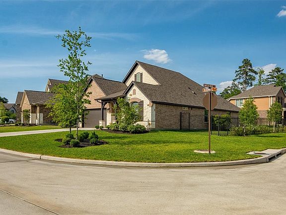 3rd image of 184 Bloomhill Pl