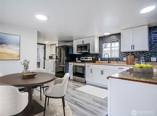 3001 S 288TH Street #111, Federal Way, WA 98003