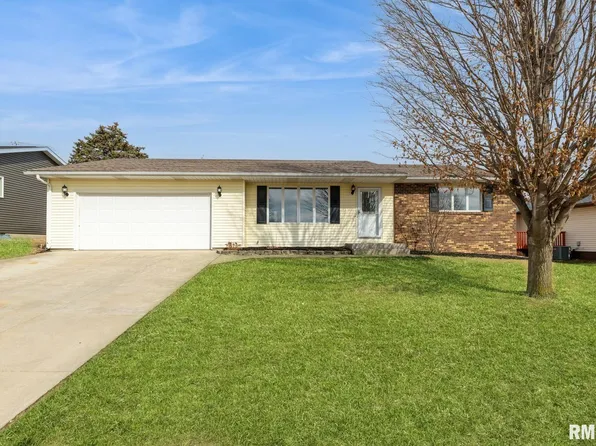 1206 27th Ave N, Clinton, IA 52732