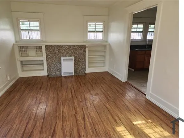 1015 1/2 W 55th St #1015-12, Los Angeles, CA 90037