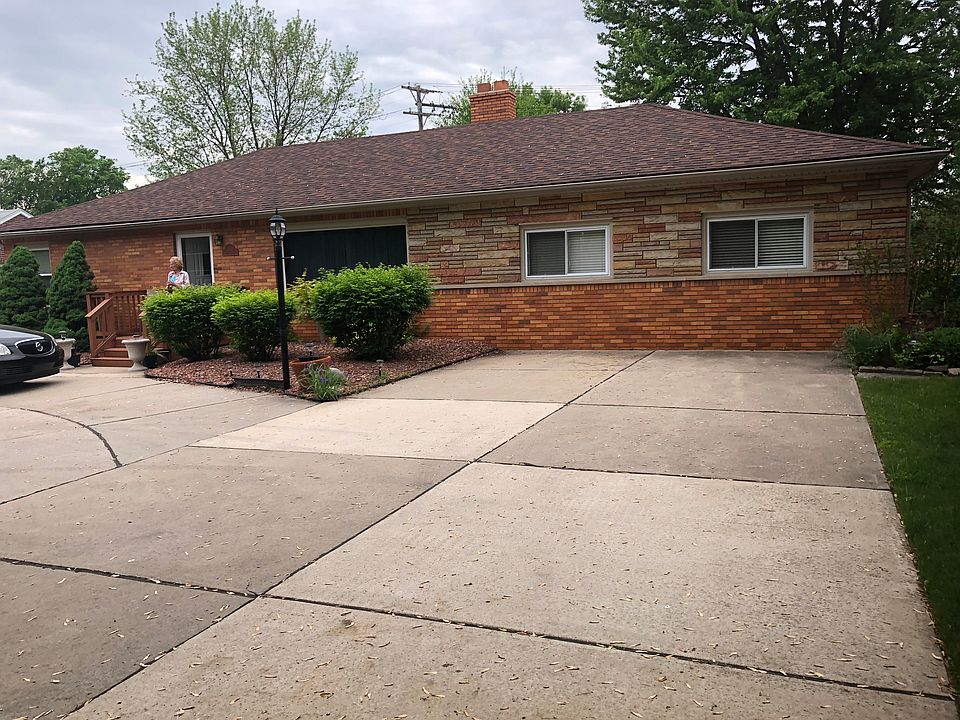 1st image of 8930 Mortenview Dr