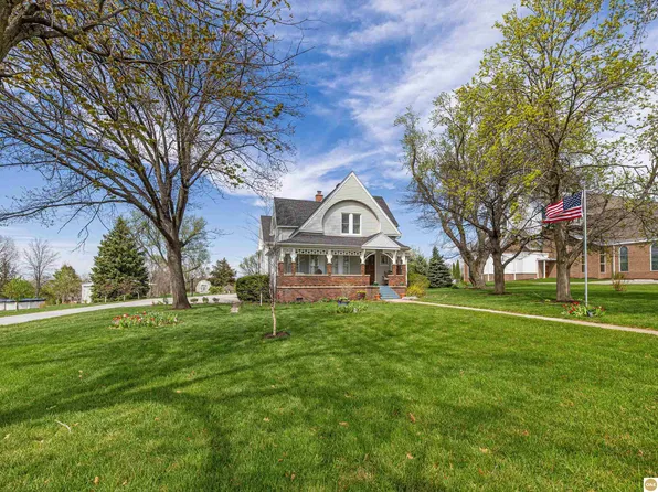 516 W Angus St, Gretna, NE 68028