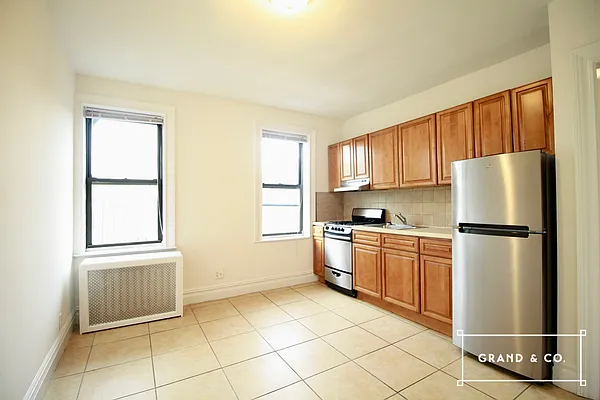 Rented by Grand & Co. | media 9