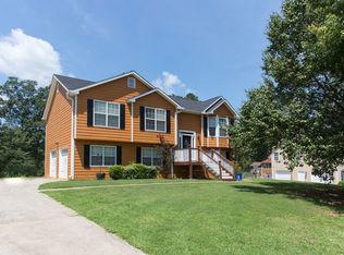 816 Ruswood Ct, Winder, GA 30680