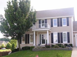 108 Shasta Daisy Dr, Smithville, MO 64089