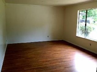 3041 E Warner Ave, Fresno, CA 93710