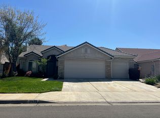 2929 E Cromwell Ave, Fresno, CA