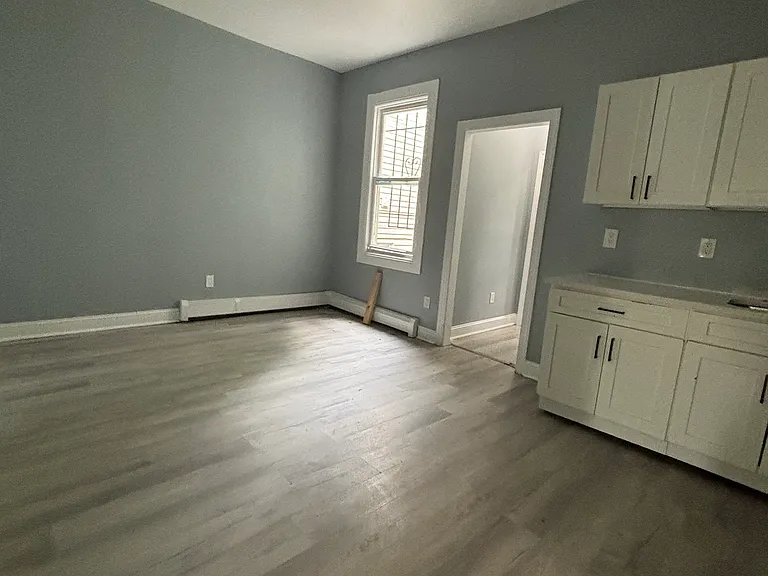 87 Dwight St #1 — Photo 4