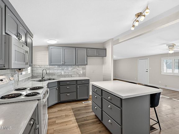 4th image of 11275 N 99TH Avenue #13