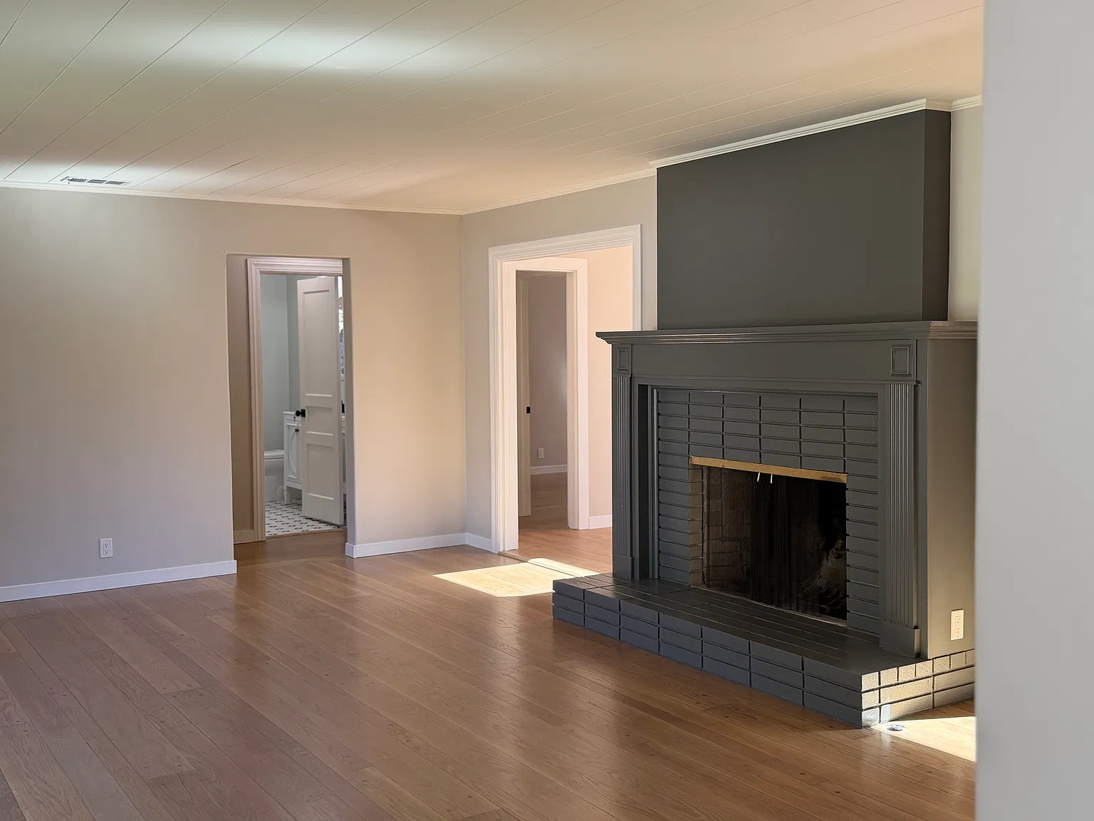 4 bed, 2200 sqft, $15,000 — Photo 3