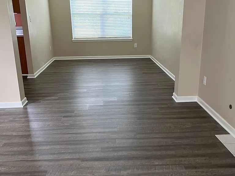 Living / Family Room 1b
