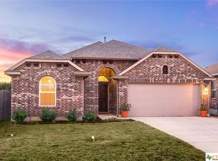 137 Pincea Pl, San Marcos, TX 78666