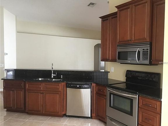 5th image of 3730 Bellewater Blvd