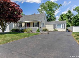 26 Macarthur Road, North Haven, CT 06473