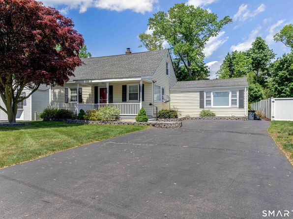 Coldwell Banker Realty