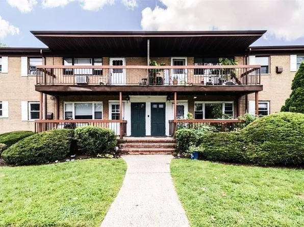 55 Gill Ln APT 71, Iselin, NJ 08830