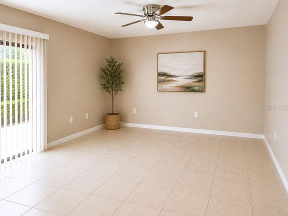 3rd image of 1152 Old South Dr