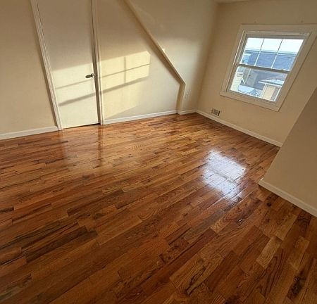 3rd image of 113 Delavan Ave #2