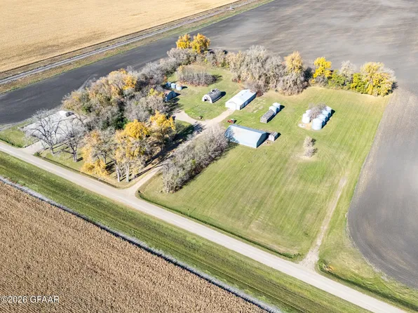 5396 62nd Ave S, Grand Forks, ND 58201