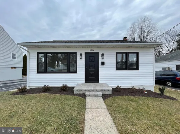 315 N Franklin St, Waynesboro, PA 17268