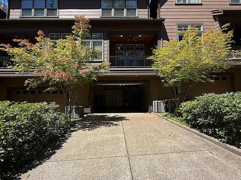 10108 SW Morrison St #10108 — Photo 41