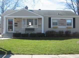 128 S Seymour Ave, Mundelein, IL