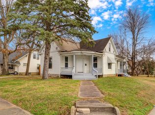 1534 N Grant Avenue, Springfield, MO 65803