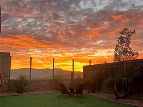 15423 Park Point #106, Lake Elsinore, CA 92532