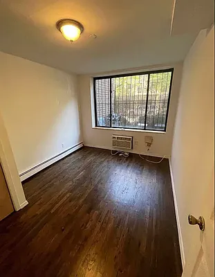 Rented by EXR | media 7