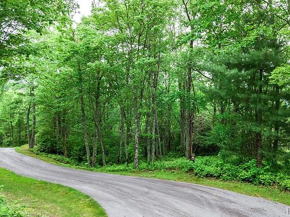 4th image of 6B Trail Head Way