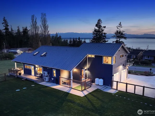 2015 Pinecrest Avenue, Coupeville, WA 98239