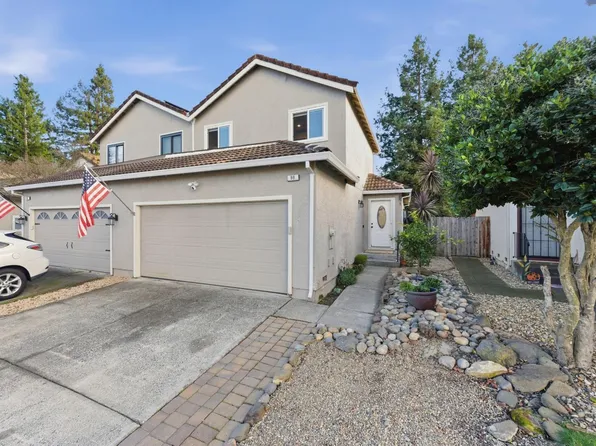 98 Francis Circle, Rohnert Park, CA 94928