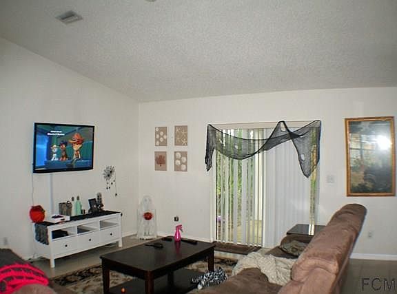 2nd image of 10 Fawn Ln