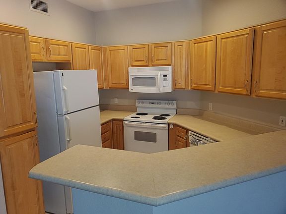 2nd image of 7887 N 16th St Unit 227