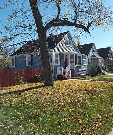 2nd image of 6763 N Ozanam Ave