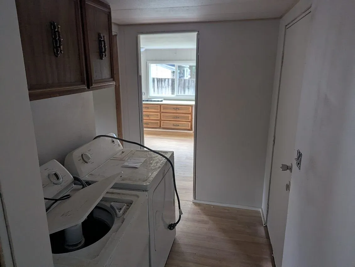 2 bed, 980 sqft, $420 — Photo 3