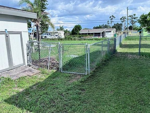 5th image of 22187 Lasalle Rd