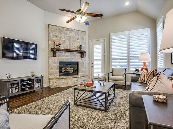 5th image of 2712 Piersall Dr