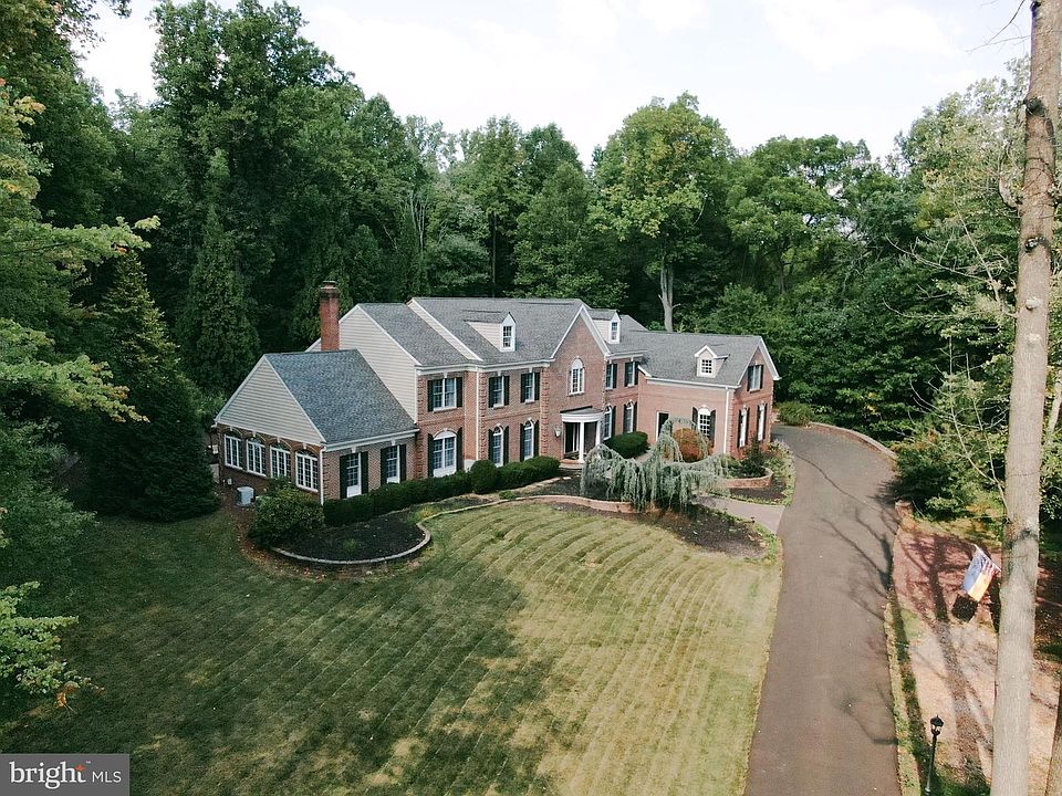 1st image of 3450 Woodward Rd