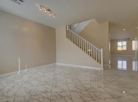 4th image of 7216 W Saint Catherine Ave