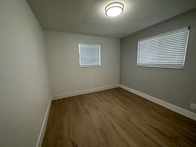 5911 NE 18th Ave — Photo 14
