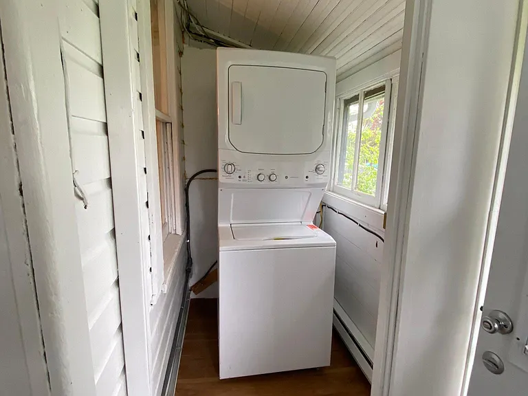 410 S McGillen Ave — Photo 6