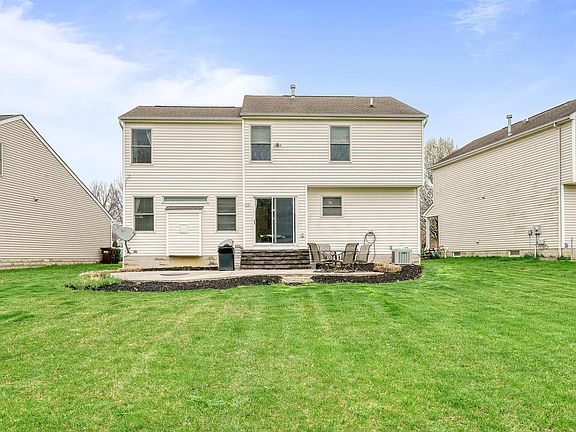 4th image of 5622 Genoa Farms Blvd